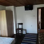 Мома Елена Tatil Evi *