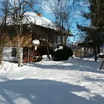 Мома Елена Tatil Evi *