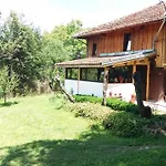 Мома Елена Tatil Evi Buynovtsŭ