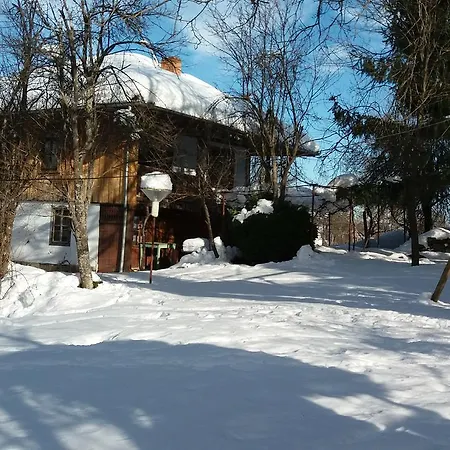 Мома Елена Ferienhaus *