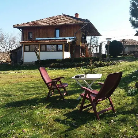 Tatil Evi Мома Елена Buynovtsŭ